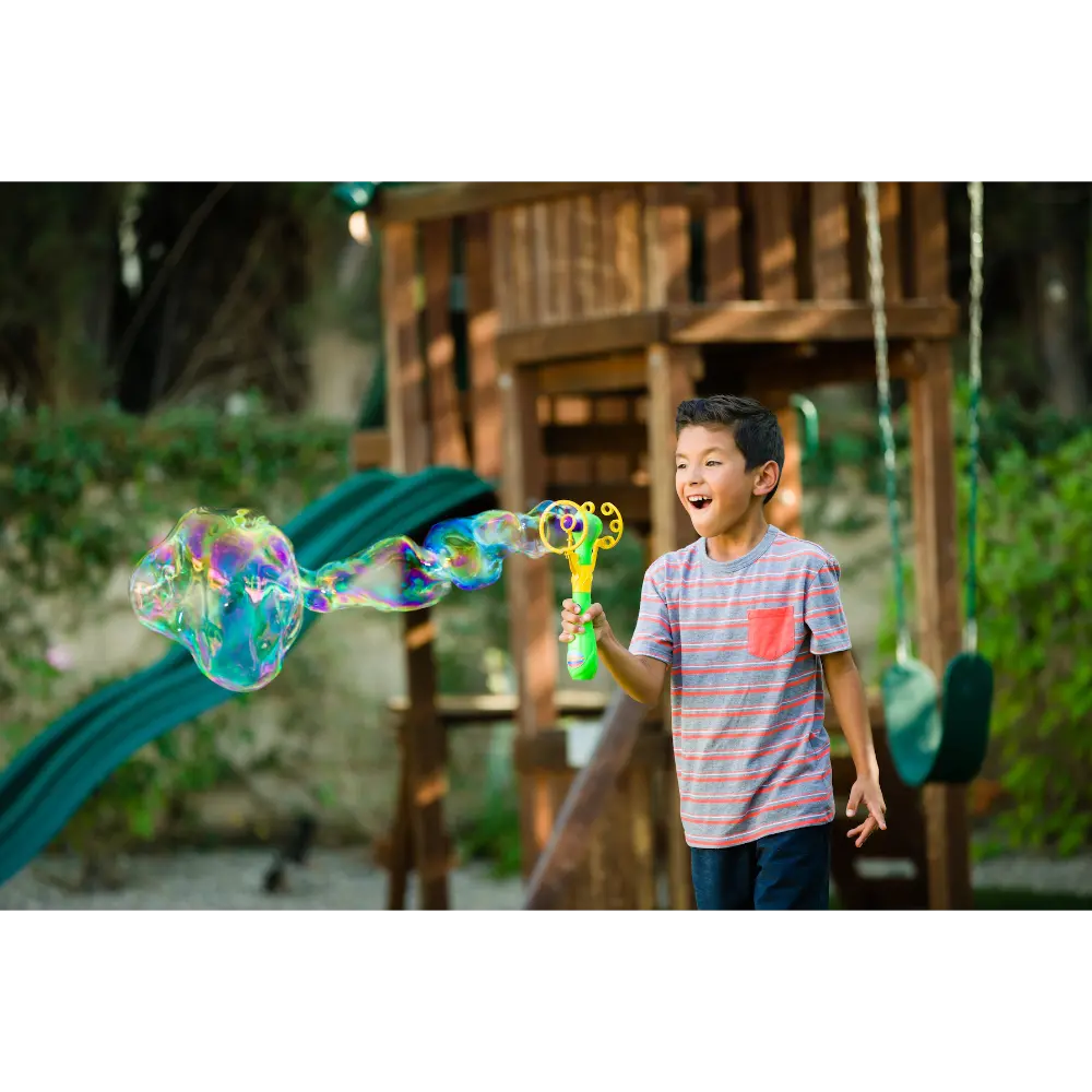 Gazillion Bubbles Twist 'n Turn Wand - Battery-Operated Automatic Bubble Blower