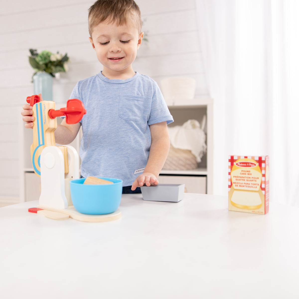 Melissa & Doug Wooden Make-a-Cake Mixer Pretend Play Set