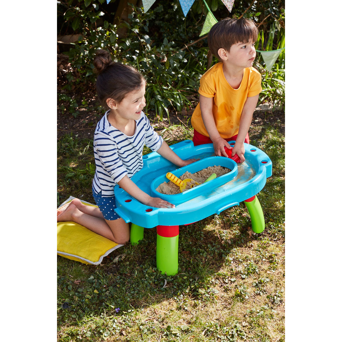 Early Learning Centre Outdoor My First Sand & Water Table