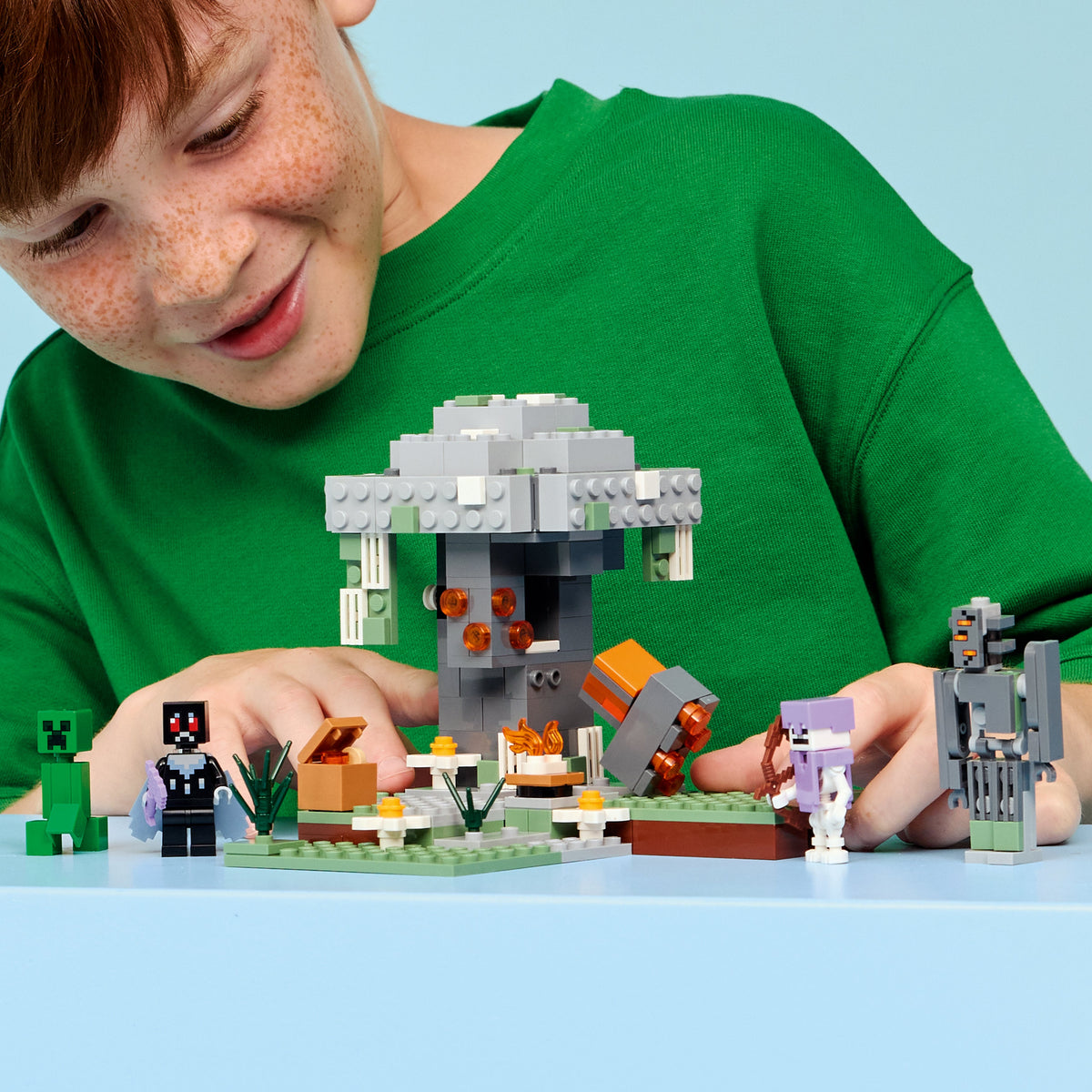 Lego Minecraft The Pale Garden