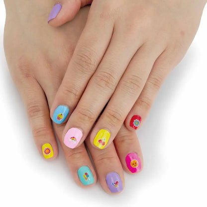 Unique Boutique 8 Nail Polish & Sticker