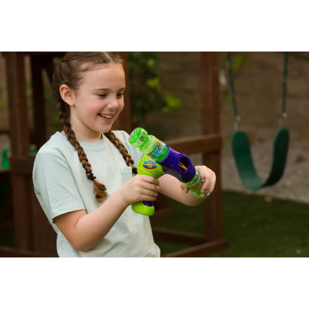 Gazillion Bubbles Bubble Flip - Handheld Continuous Bubble Blaster with 4oz Solution