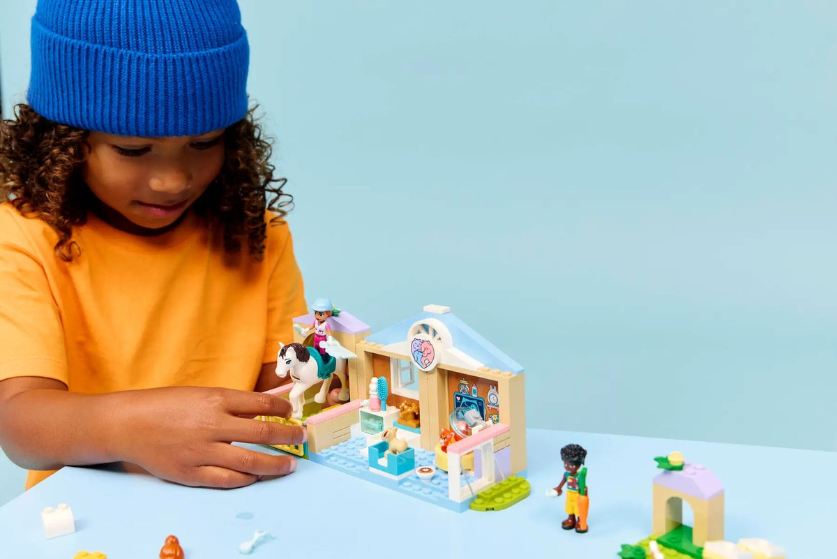 Lego Friends Animal Vet Clinic