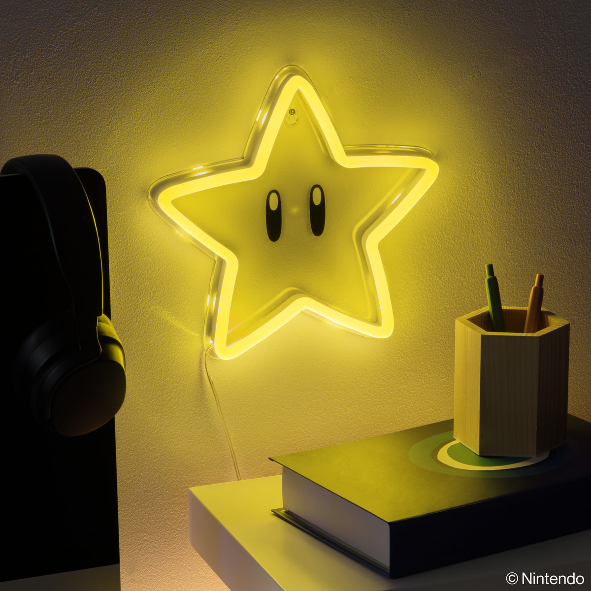 Super Star LED Neon Wall Light