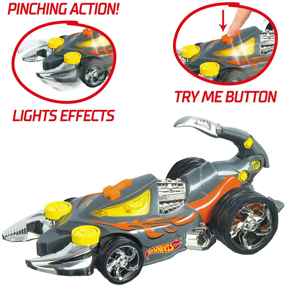 Hot Wheels Light & Sound Monster Action Scorpedo
