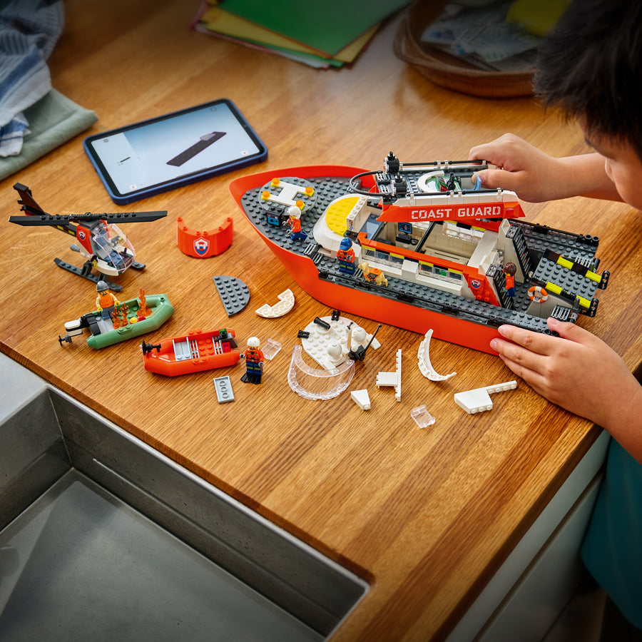 Lego City Coast Guard Rescue Boat & Helicopter