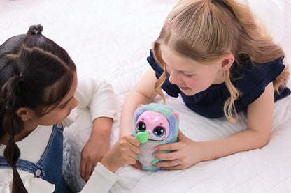 Hatchimals Bloomables Kittyfly Interactive Battery-Operated Toy