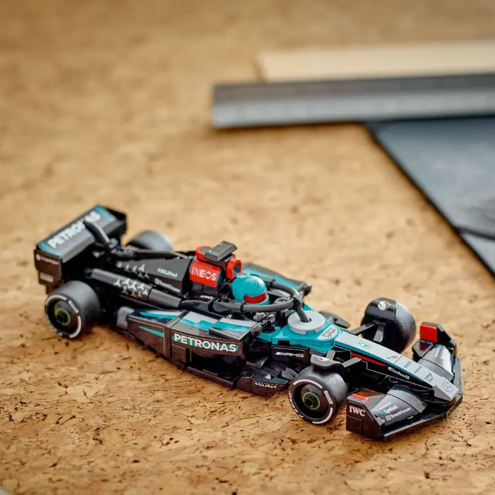 Lego Mercedes AMG Petronas F1 W15E