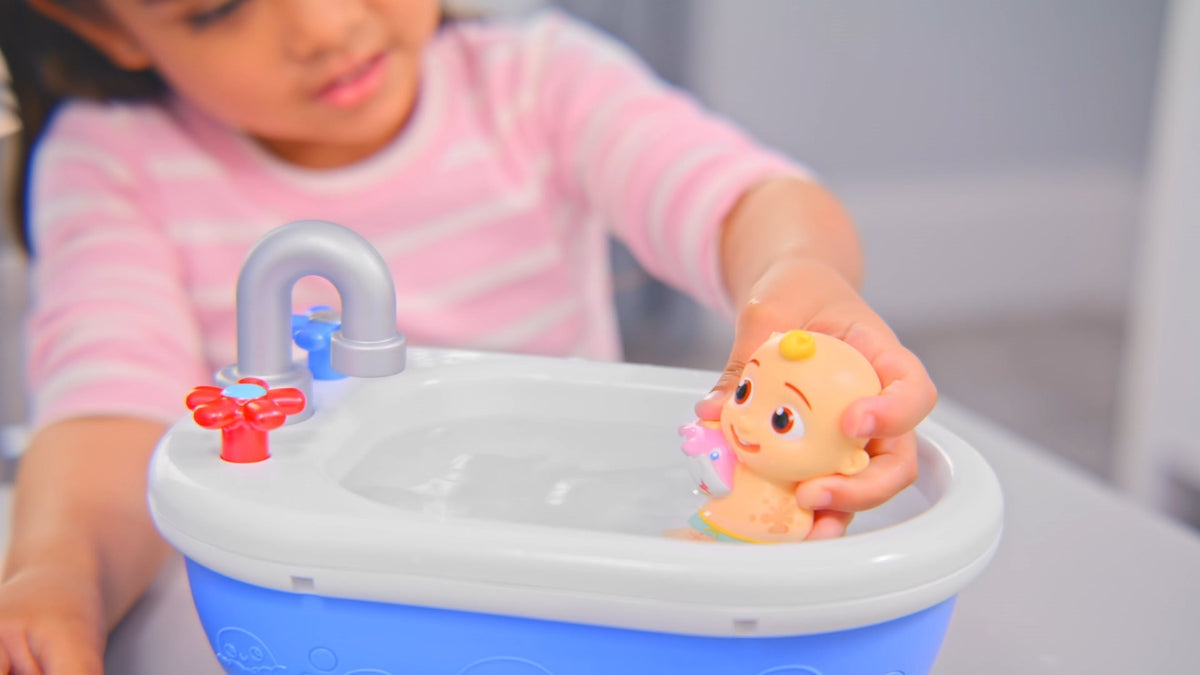CoComelon Roleplay Bathtub Playset