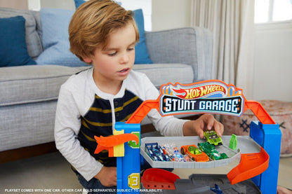 Hot Wheels Jump & Drop Garage