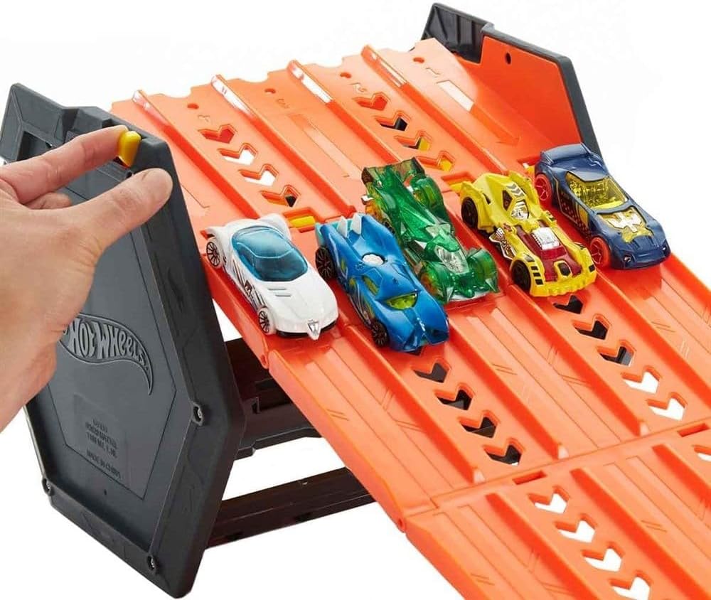 Hot Wheels Action Rollout Raceway