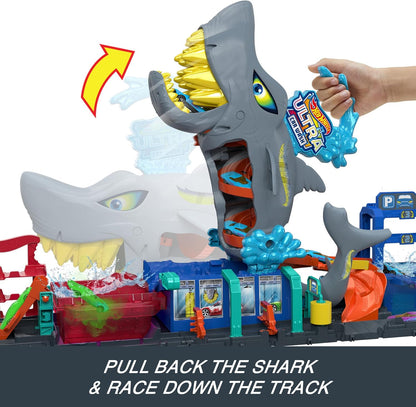 Hot Wheels City Ultra Shark Car Wash Playset for Kids