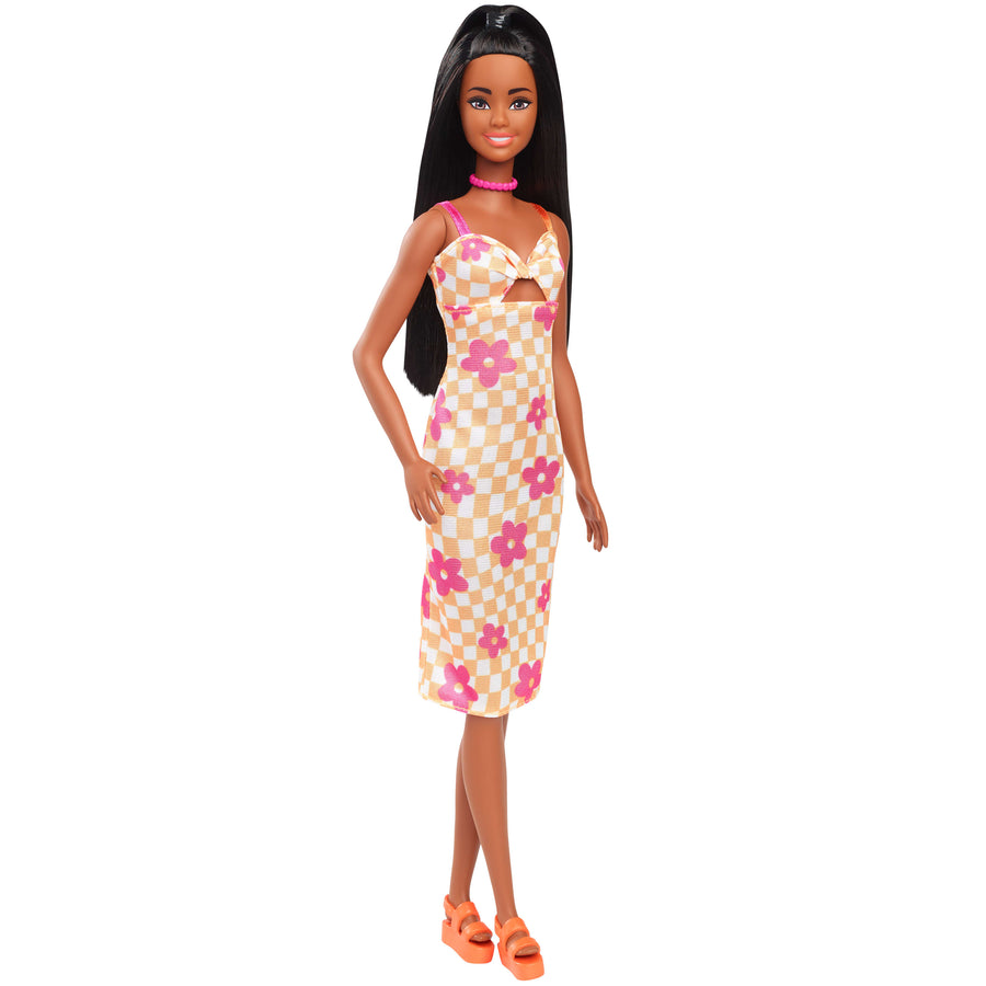 Barbie Fashionistas Storytelling Fashion Doll with Trendy Outfit