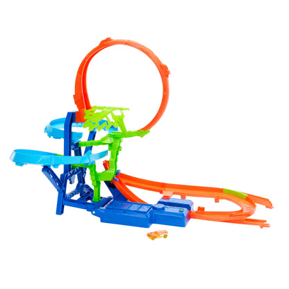 Hot Wheels Stunt Tracks Mid-Air Crash Track Set with Toy Cars