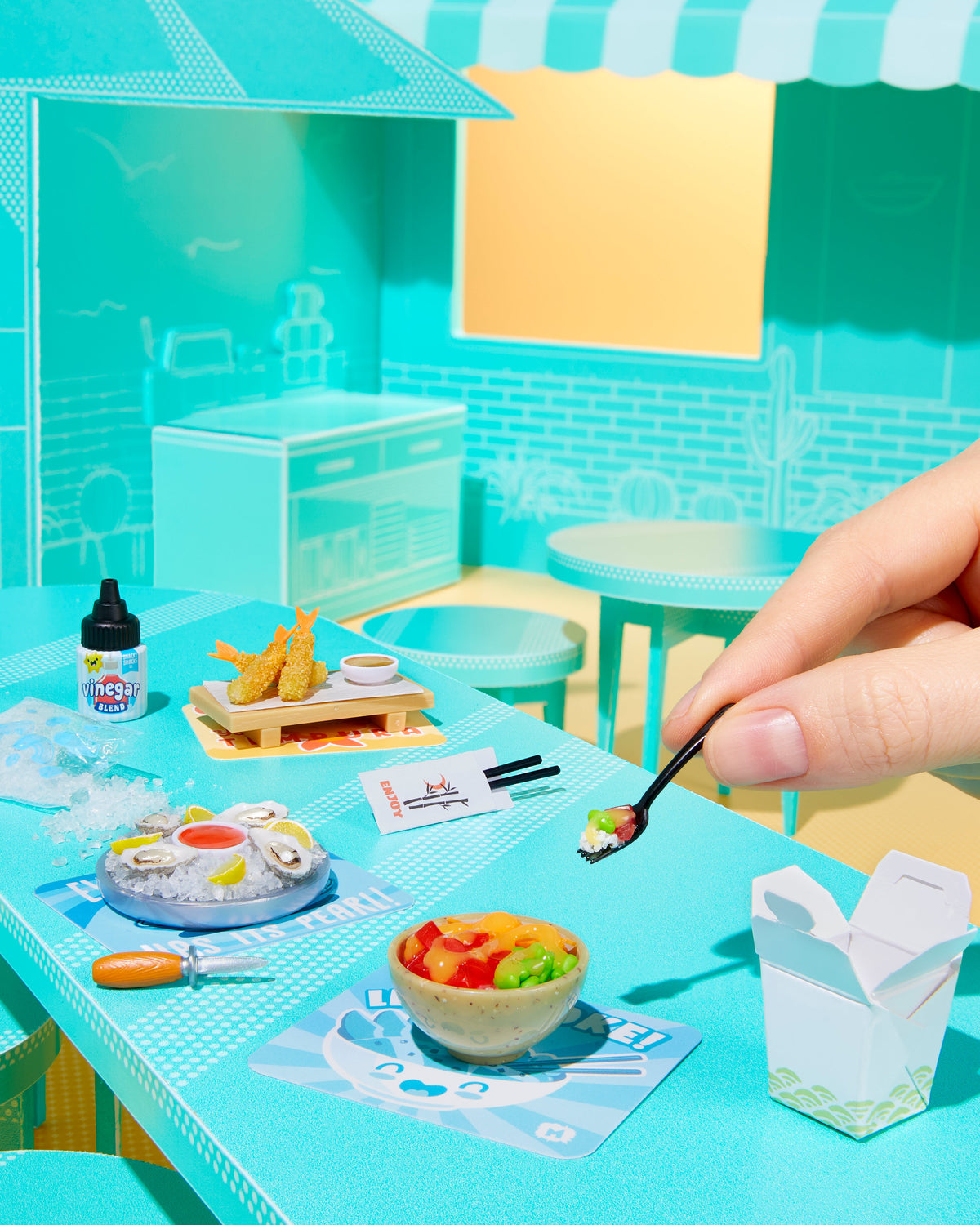 Miniverse Make It Mini Cafe Series 6 Surprise Mini Food Collectible Toy