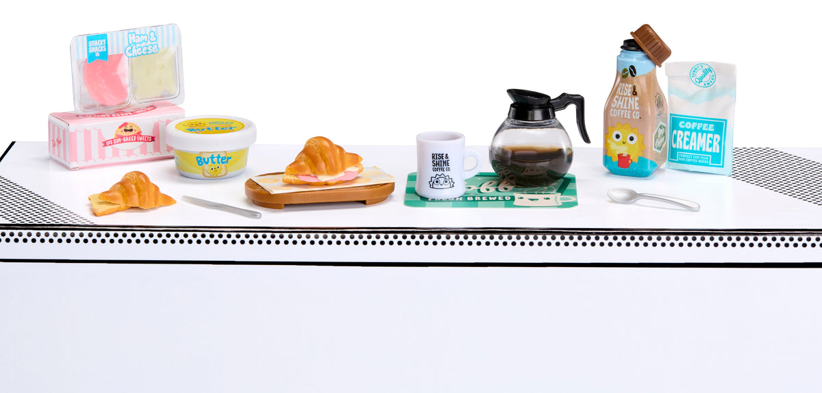 Miniverse Make It Mini Cafe Series 6 Surprise Mini Food Collectible Toy