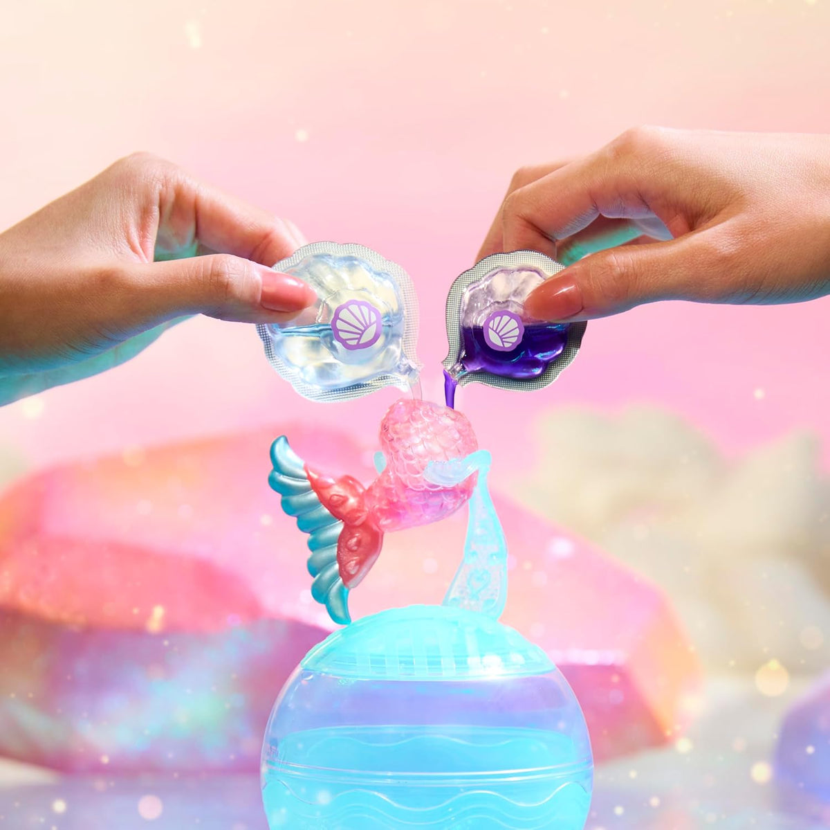 L.O.L. Surprise Mermaids Makeover Magic Tots Collectible Doll with Surprise Accessories