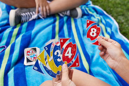 Mattel UNO H2O To Go Water-Resistant Card Game