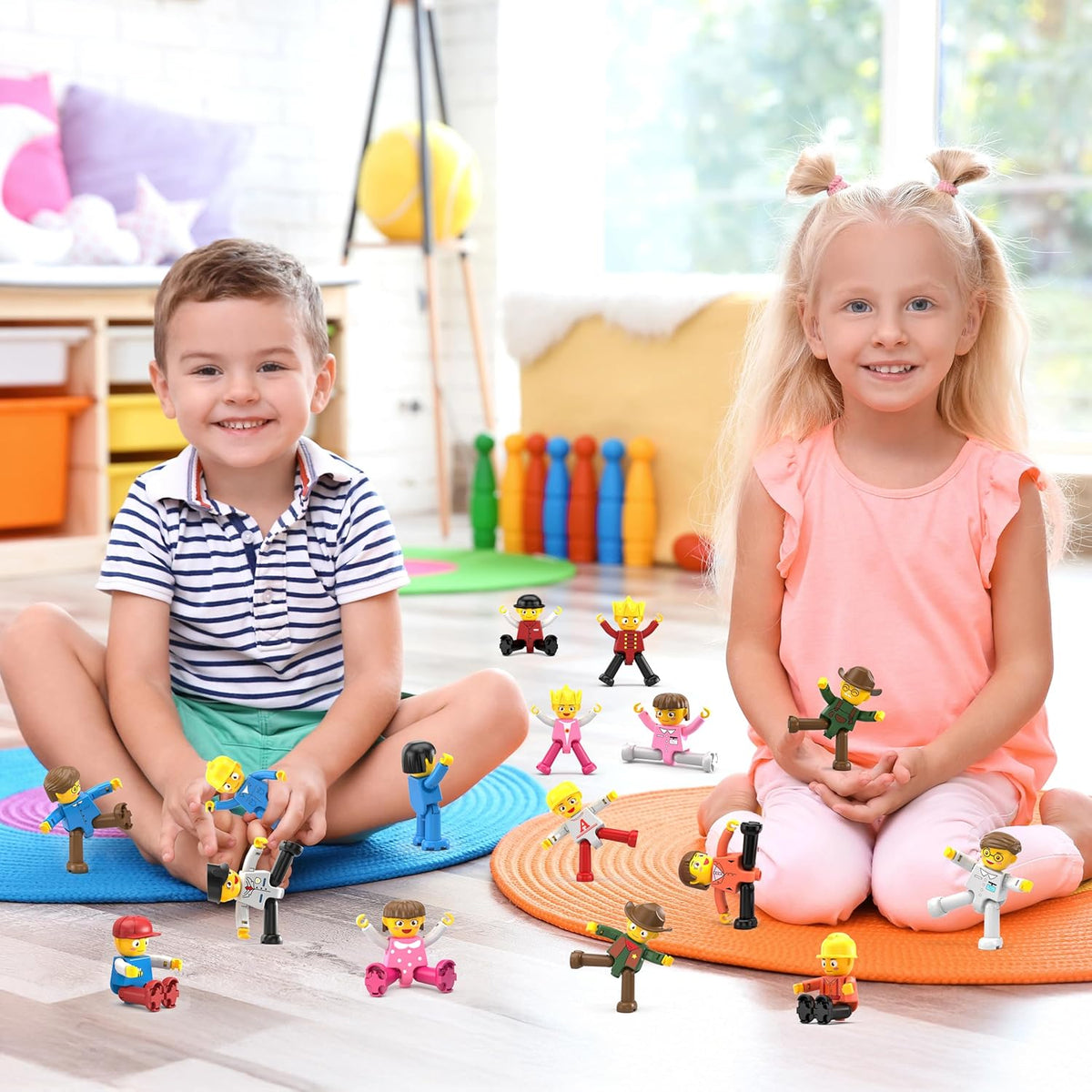 Picasso Magnetic Character Figures 16-Piece